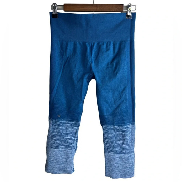 Lululemon • Seamlessly Street Crop - Picture 7 of 13